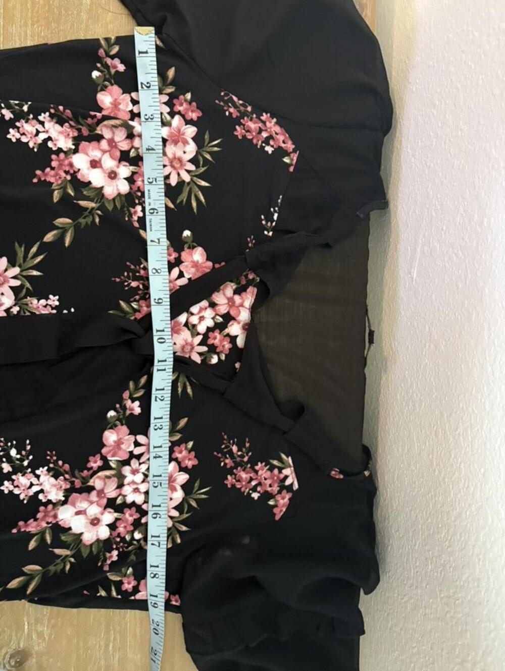 Atelier 29 Black Floral Chiffon Ruffle Sleeve Blouse Tie Front Size Large - Picture 7 of 8